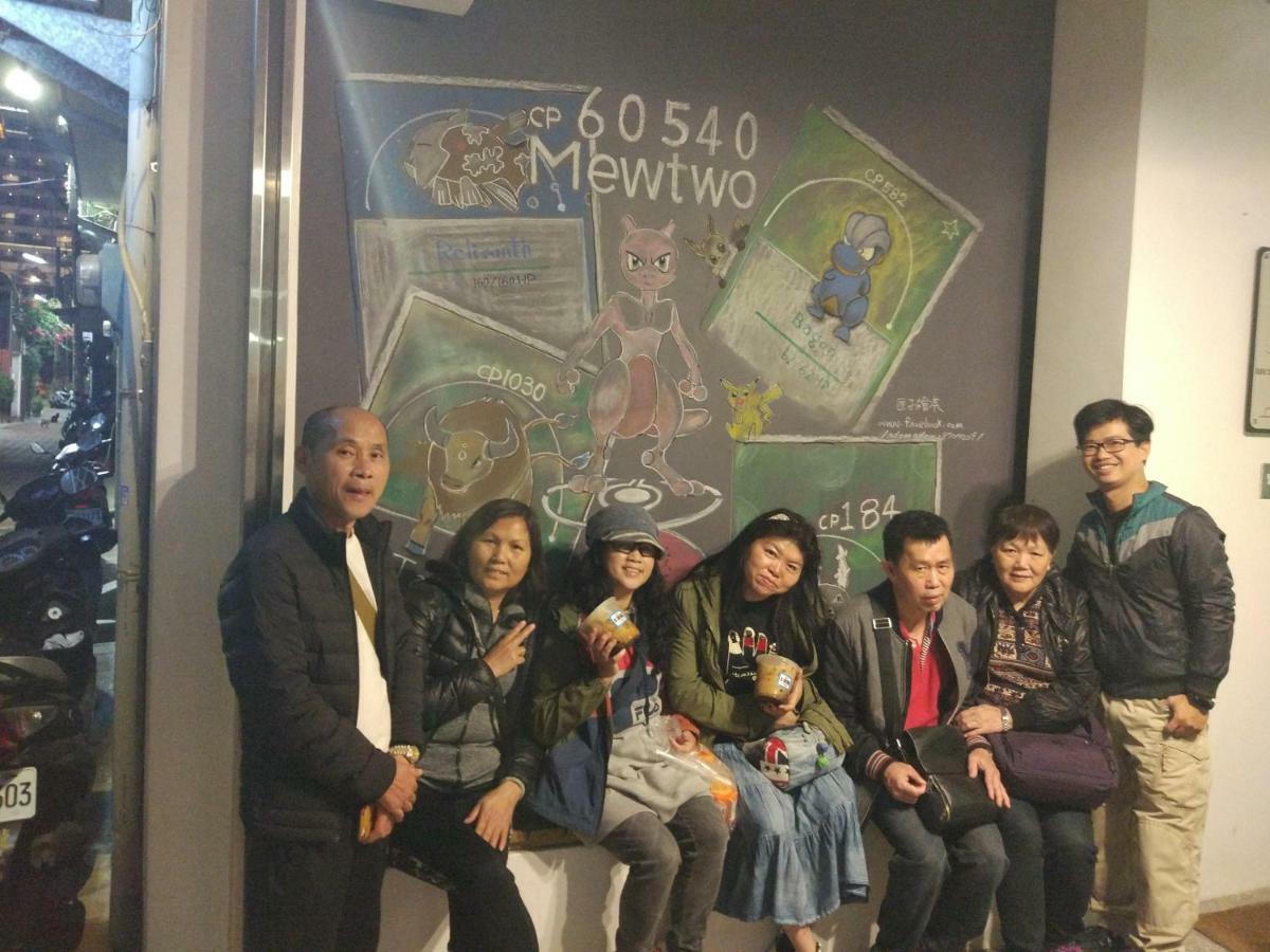 Mydeer Backpacker Tainan Exterior foto