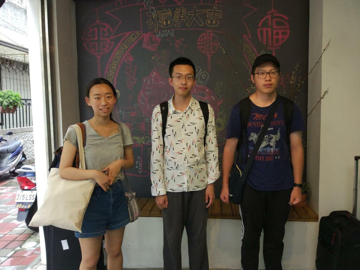 Mydeer Backpacker Tainan Exterior foto